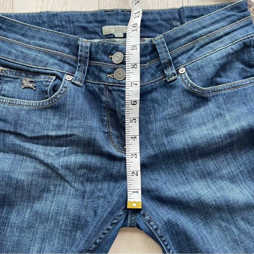 Burberry London Islington Boot Leg Blue Denim Bootcut Jeans  W31 Distressed - Picture 12 of 16